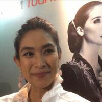 16---17-maret-happy-salma-gelar-konser-musikal--cinta-tak-pernah-sederhana