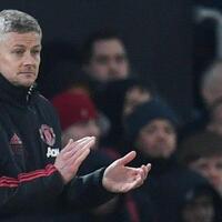 solskjaer-terpaksa-mengungsi-ke-hotel-setelah-rumahnya-dibeli-bek-liverpool
