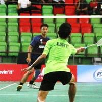 universitas-negeri-malang-libas-ubaya-5-0-di-lima-badminton
