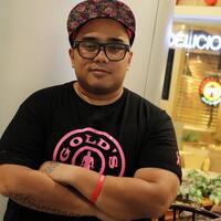 igor-saykoji-tunjukkan-eksistensi-sebagai-seorang-ayah