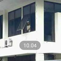 pria-batal-bunuh-diri--karena-diselamatin-sebatang-rokok-hebat