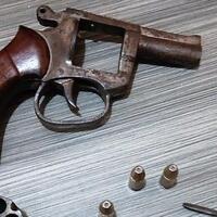 seorang-anggota-curanmor-beserta-senjata-api-rakitan-ditangkap-polisi-di-cideng