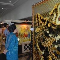 budaya-melukis-memudar-komunitas-indonesia-tersenyum-gelar-lomba-pelukis-jalanan