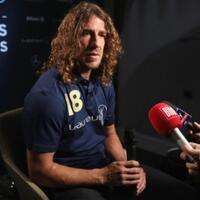 carles-puyol-rasakan-suasana-camp-nou-di-indonesia