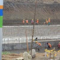 meski-terkendala-pengerjaan-proyek-underpass-bandara-capai-25-persen