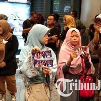 ungkapan-kekecewaan-penonton-saat-konser-solidaritas-untuk-ahmad-dhani-batal