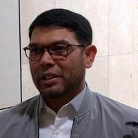 dpr-pilih-wahiduddin-adams-dan-aswanto-sebagai-hakim-konstitusi