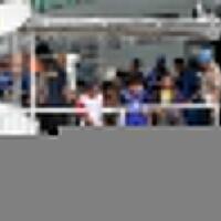 abk-km-riki-baru-yang-terbakar-di-kepulauan-seribu-selamat-berkat-galon-air