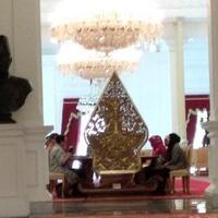 menlu-ungkap-pertemuan-jokowi-dan-siti-aisyah-di-istana-merdeka