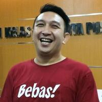 augie-fantinus-belajar-bijak-menggunakan-media-sosial