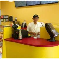 berkat-viral-twitter-toko-donat-di-as-yang-awalnya-sepi-pembeli-jadi-laris-seketika