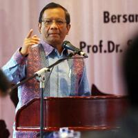 mahfud-md-bongkar-sosok-rocky-gerung-saat-diskusi-dia-hanya-mancing-mancing