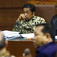 kelakar-idrus-marham-kepada-eni-saragih--lo-saja-yang-jadi-ketum