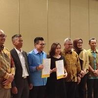 9-panelis-dan-2-moderator-debat-ketiga-pilpres-2019-teken-pakta-integritas