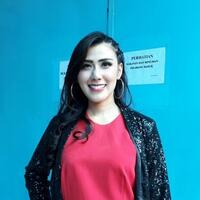 temannya-pernah-bekerja-dengan-syahrini-rey-utami-ungkap-sikap-asli-incess