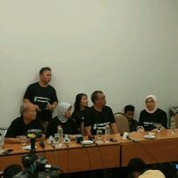 keluarga-korban-98-saya-minta-kalian-pilih-jokowi-jangan-monster-itu