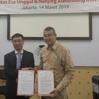 siapkan-lulusan-berdaya-saing-global-esa-unggul-gandeng-universitas-tiongkok