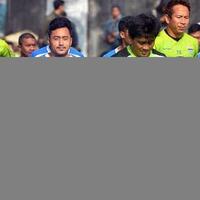 persib-bandung-serius-hadapi-liga-1-2019-makanya-gelar-latihan-di-luar-kota-bandung