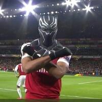 aturan-ini-bikin-selebrasi-black-panther-aubameyang-dapat-hukuman-kartu