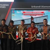 mitsubishi-resmi-buka-dealer-di-pondok-cabe-tangsel