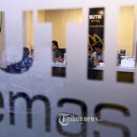 harga-jual-emas-aneka-tambang-turun-rp-5000-per-gram