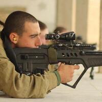 senjata-serbu-tavor-buatan-israel-hanya-dipakai-pasukan-khusus-di-30-negara