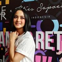 ririn-ekawati-bawa-lipstik-titi-kamal-kemana-mana