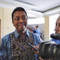 l4us-it039s-not-a-badge--it039s-family-crest---part-34