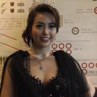 cinta-ratu-kecewa-dituduh-tuntut-dinafkahi-setara-tarif-artis-hollywood