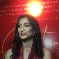 jadi-biduan-atiqah-hasiholan-sengaja-tampil-seksi