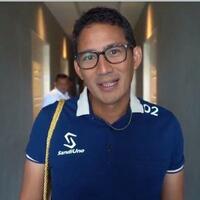 sandiaga-uno-di-mata-istri-dan-keluarga-sampai-disebut-kamus-berjalan