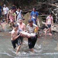 harli-ditemukan-tewas-tenggelam-di-air-terjun-kima-atas
