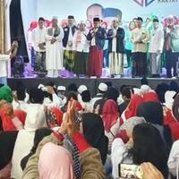 polisi--benda-mencurigakan-di-rumah-aspirasi-jokowi---maruf-amin-berisi-pakaian