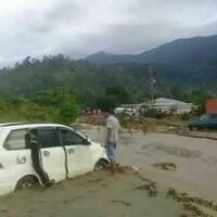 manusia-jadi-faktor-penyebab-banjir-bandang-sentani