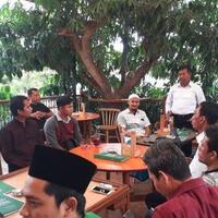 sembilan-ormas-tolak-kedatangan-rocky-gerung-di-tuban