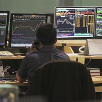 ihsg-sore-ini-ditutup-menguat-075-persen-ke-6509