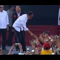 presiden-jokowi-hadiri-acara-deklarasi-keselamatan-berlalu-lintas