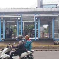 polisi-tunggu-hasil-tes-kejiwaan-tersangka-kasus-penusukan-penumpang-bus-transjakarta
