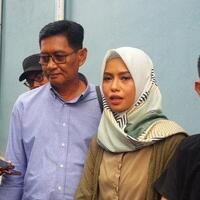 retno-paradinah-tak-menyesal-jadi-istri-zul-zivilia