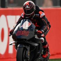 sederet-hal-yang-bikin-jorge-lorenzo-tak-cocok-melaju-dengan-motor-honda