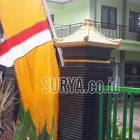 aktivitas-di-kantor-kemenag-gresik-tetap-berjalan-pasca-pejabatnya-tertangkap-ott-kpk