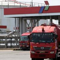 dua-mobil-tangki-milik-pertamina-dibajak-dan-dibawa-ke-istana-negara