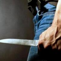 ancam-dengan-pisau-sopir-taksi-online-gadungan-gasak-harta-penumpang