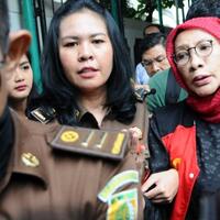 hadapi-putusan-sela-ini-harapan-ratna-sarumpaet