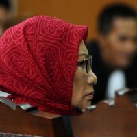 ratna-sarumpaet-berdoa-jelang-putusan-sela