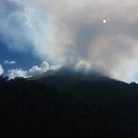 gempa-hybrid-gunung-karangetang-tercatat-8-kali