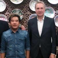 sutradara-bambang-drias-temui-duta-besar-belanda-untuk-indonesia