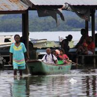 danau-sentani-meluap-ribuan-warga-mengungsi