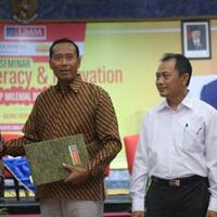 dorong-digital-literacy-indosatm2-gandeng-universitas-muhammadiyah-malang
