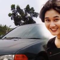 kondisi-rusak-mobil-bekas-tabrakan-nike-ardilla-dijual-seharga-rp-10-miliar